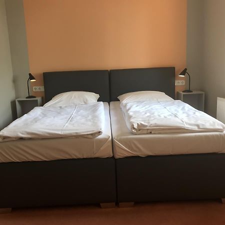 Hotel Kipphut Sarstedt Extérieur photo