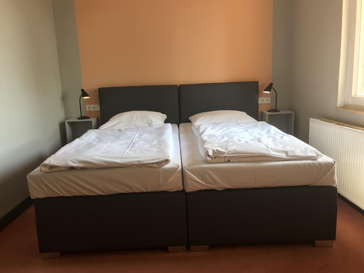Hotel Kipphut Sarstedt Extérieur photo