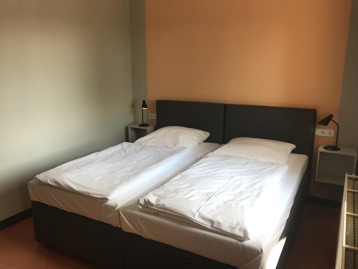 Hotel Kipphut Sarstedt Extérieur photo