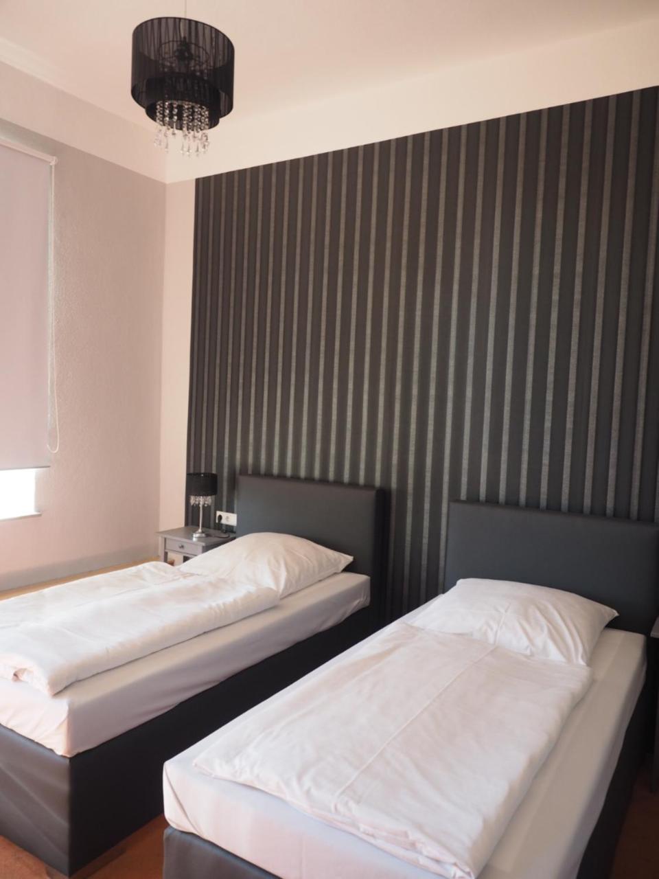 Hotel Kipphut Sarstedt Extérieur photo